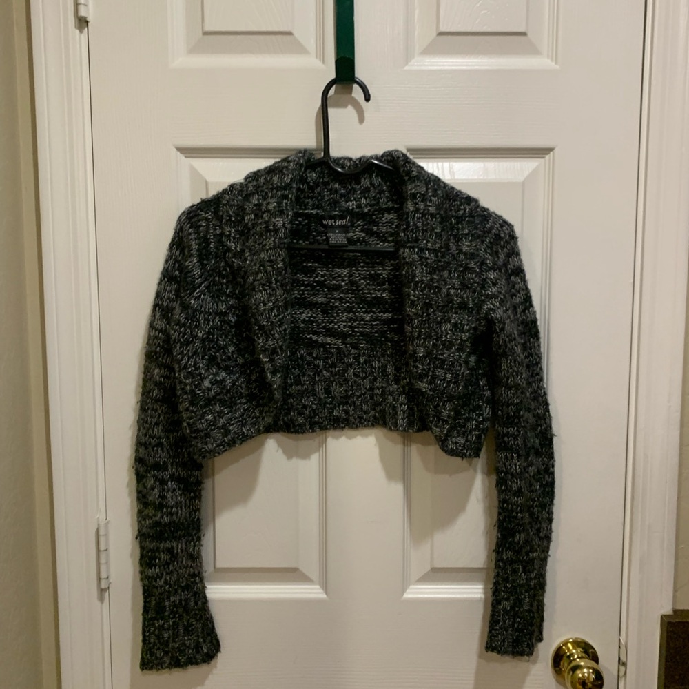 Wet Seal Charcoal Knit Shrug